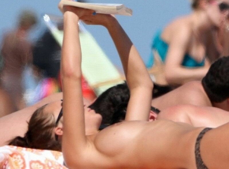 rosie-jones gallery photo #2704