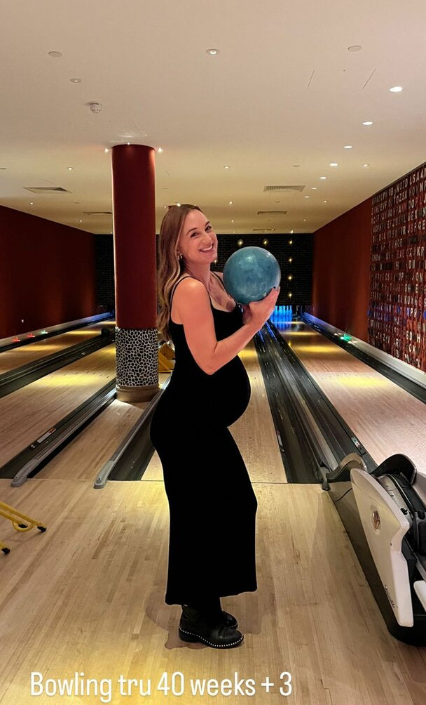 rosie-jones gallery photo #3569