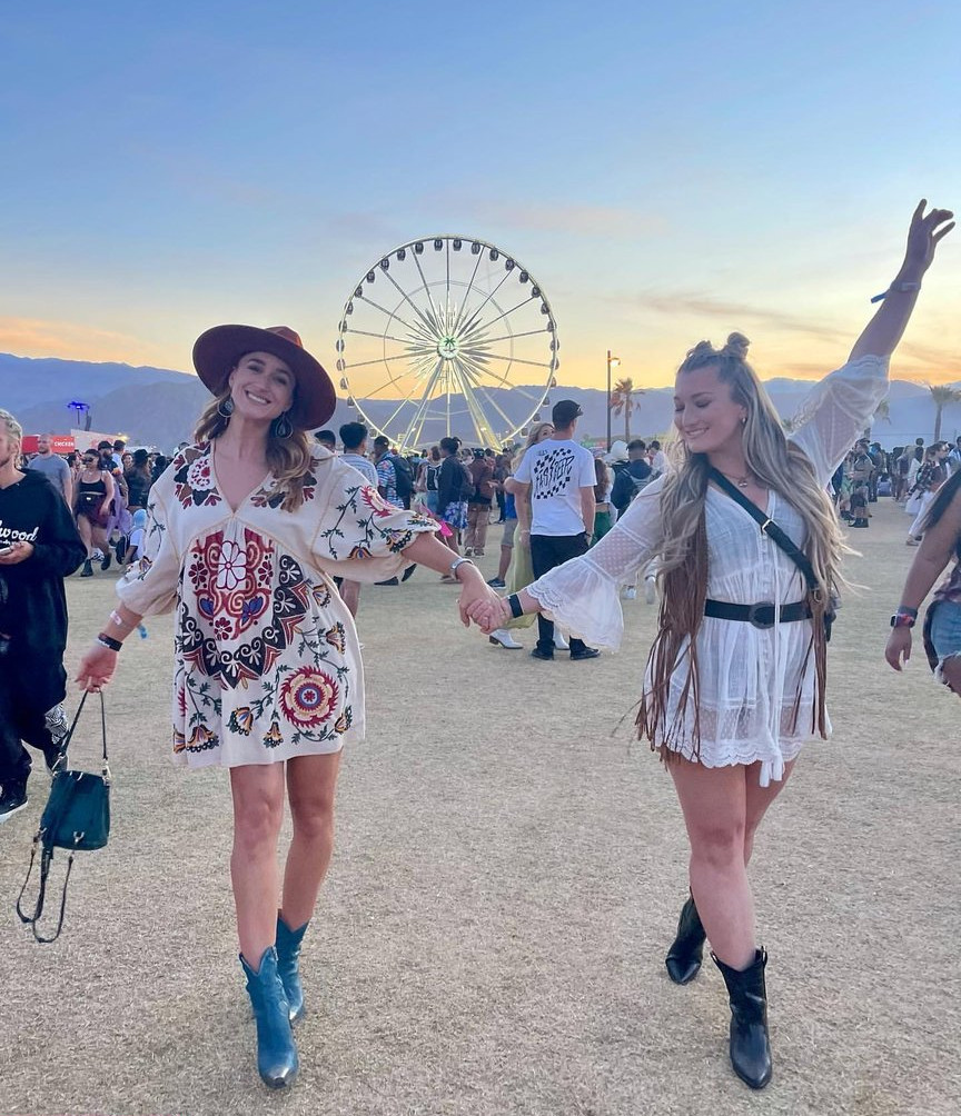 rosie-jones gallery photo #4544