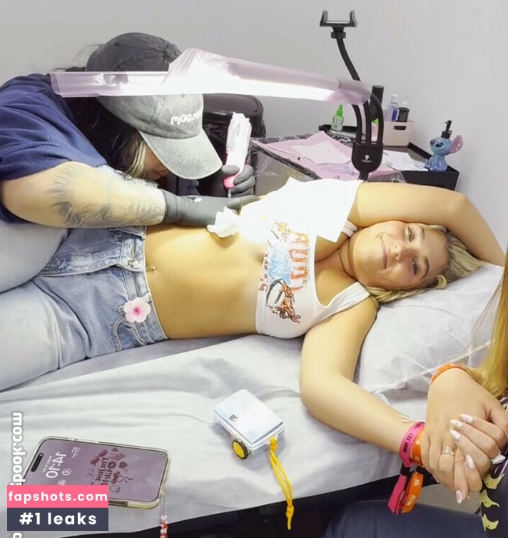 Rosie McClelland gallery photo #57