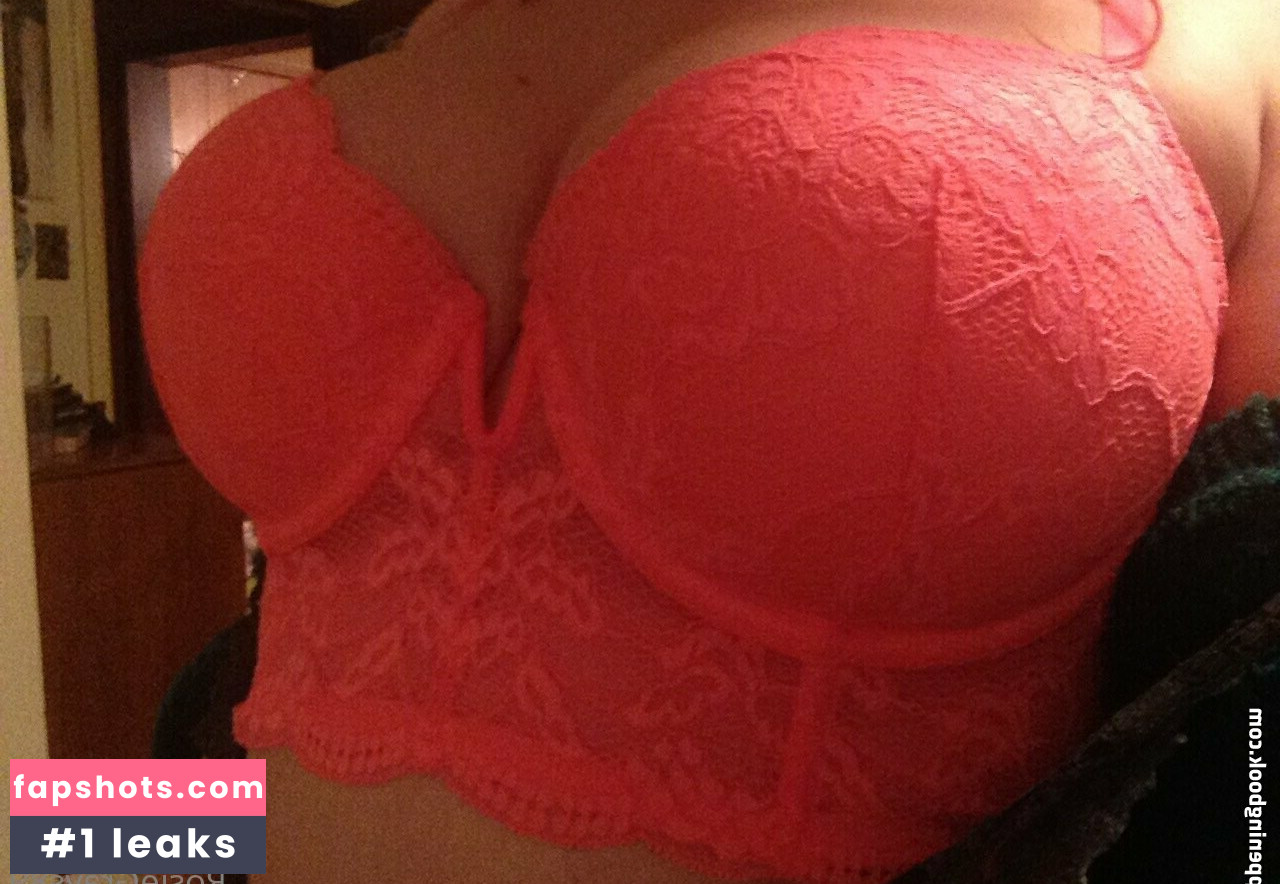 rosiegrays89 Nude Leaks OnlyFans Photos #3 - LeakJerk