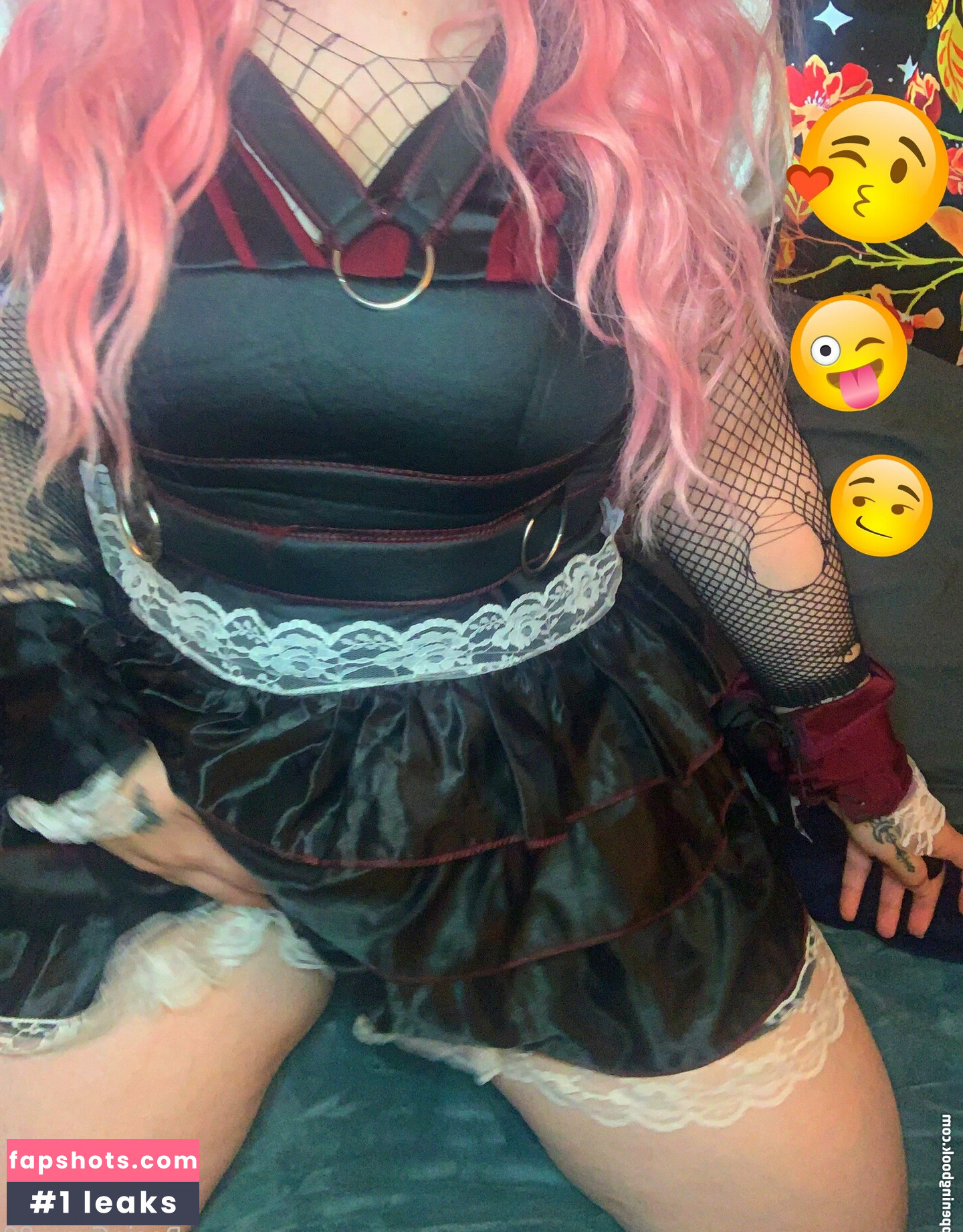 rosiegrays89 Nude Leaks OnlyFans Photos #8 - LeakJerk