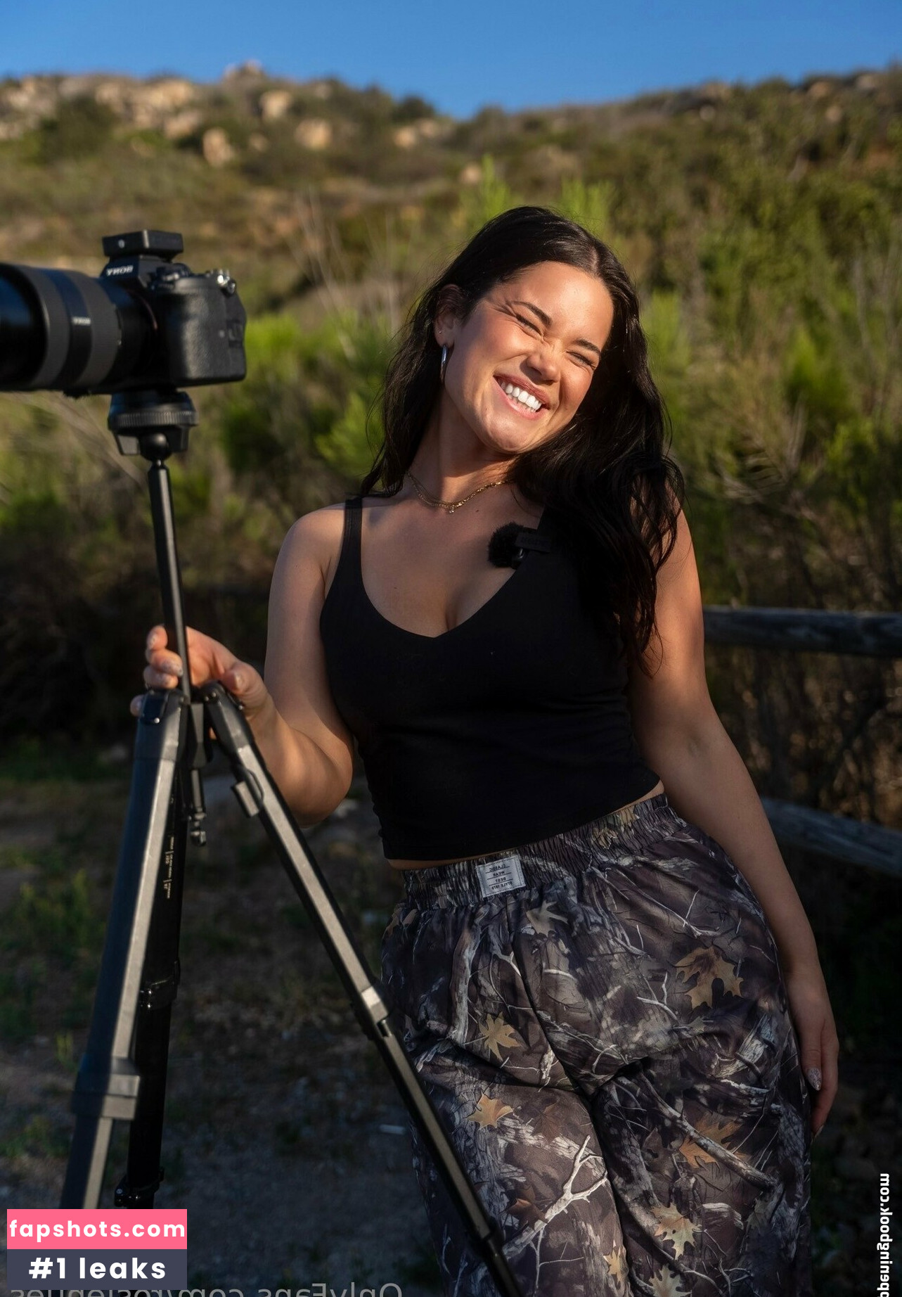 rosiehues nude babe gallery