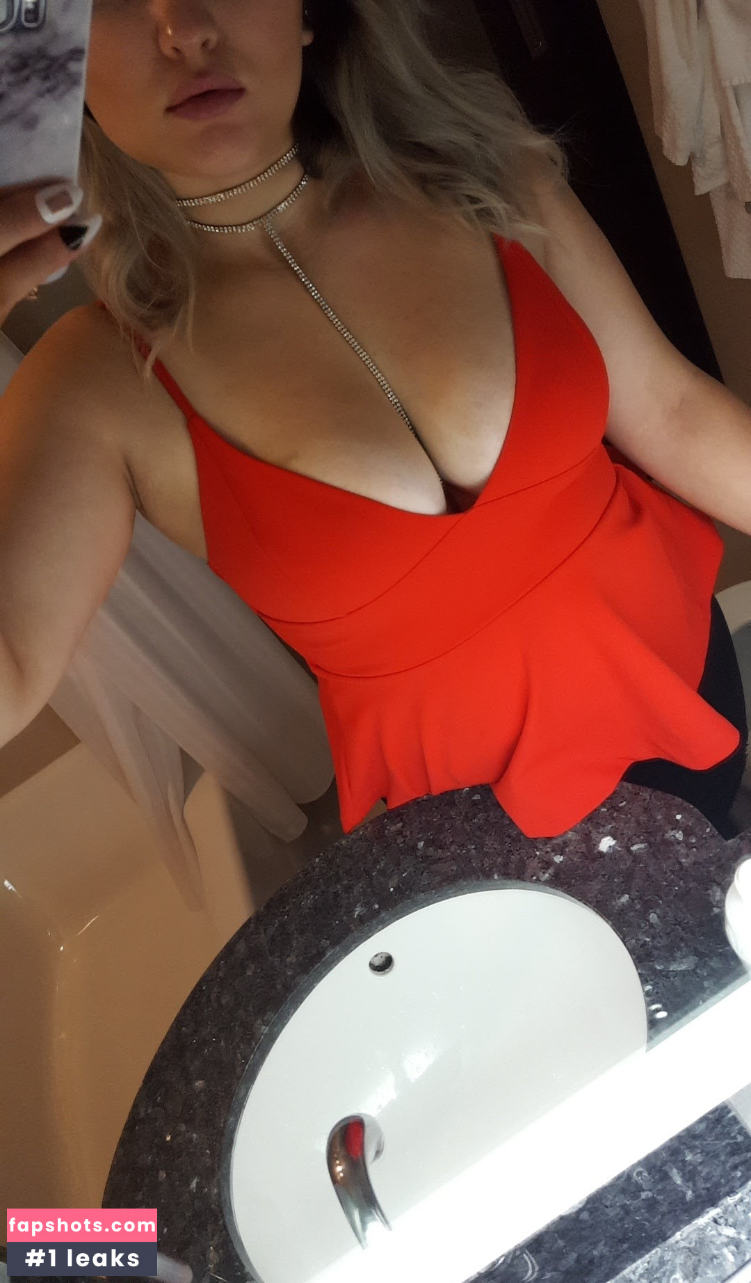 RoslynTaber Nude Leaks OnlyFans Photos #3 - LeakJerk