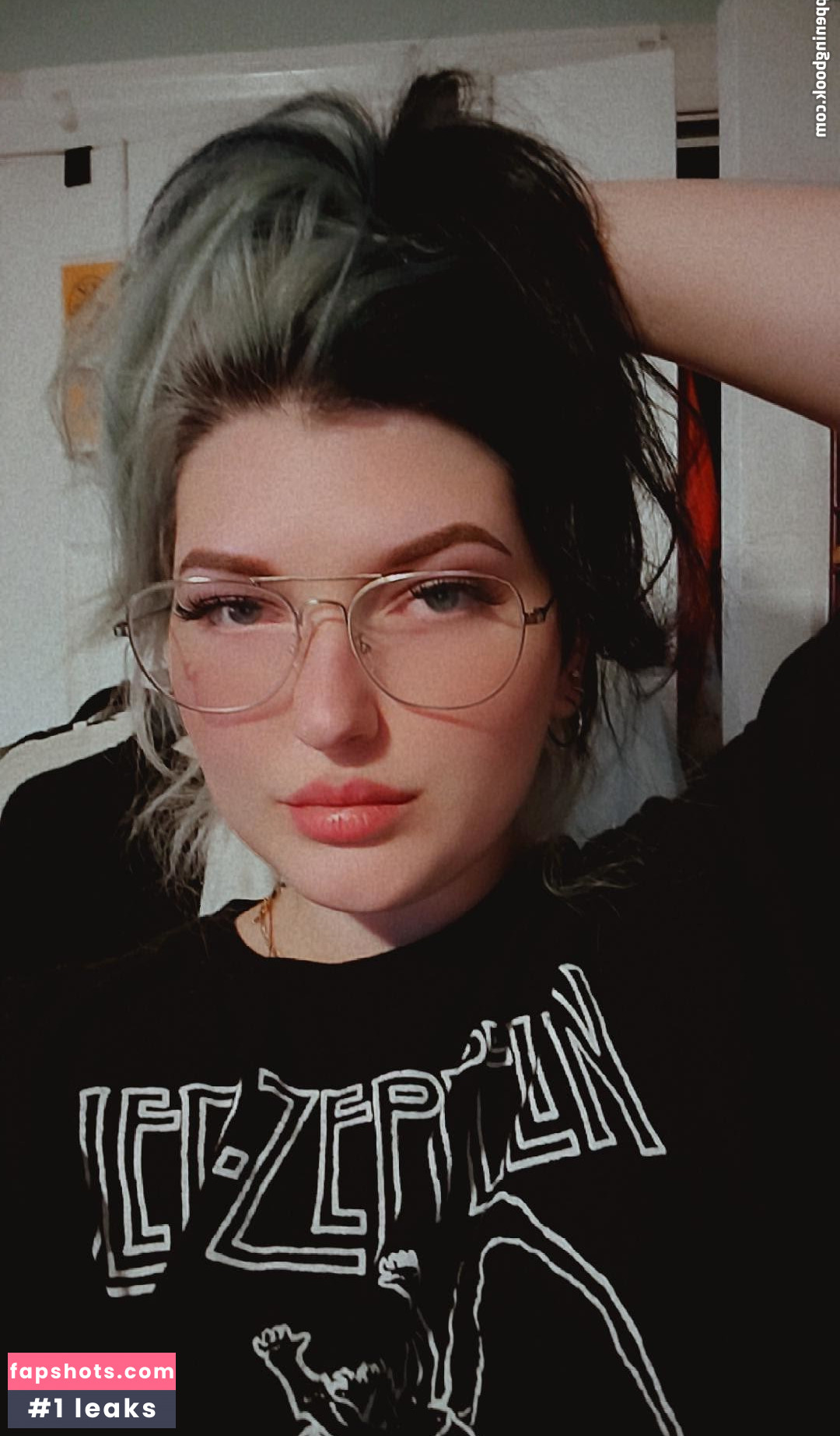 RoslynTaber Nude Leaks OnlyFans Photos #5 - LeakJerk