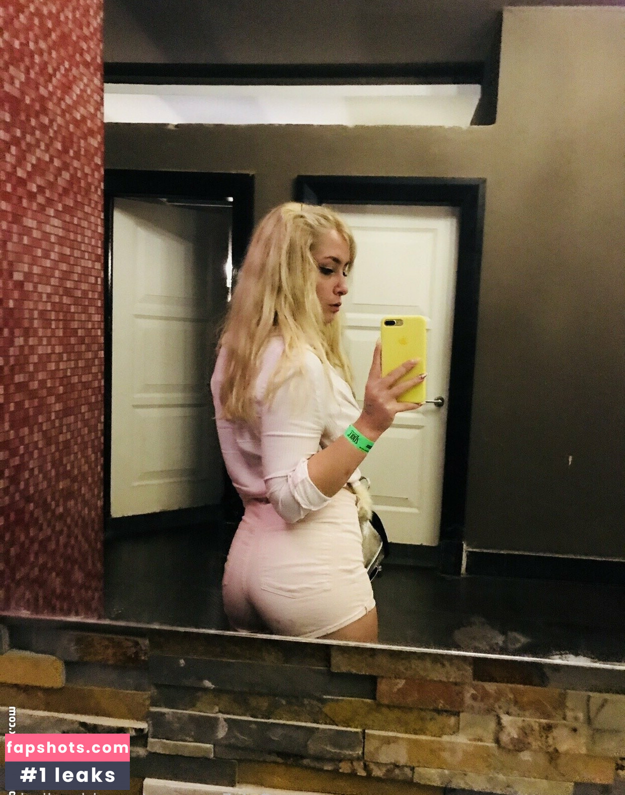 rosy_blondbabe Nude Leaks OnlyFans Photos #22 - LeakJerk