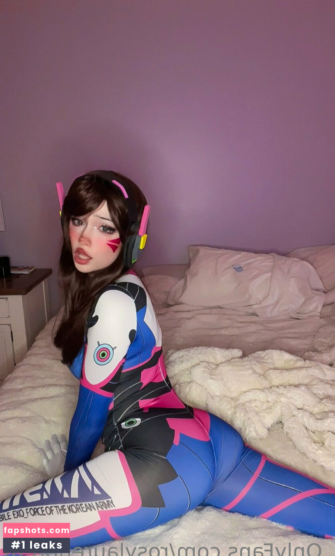 rosylaurenhours nude babe gallery