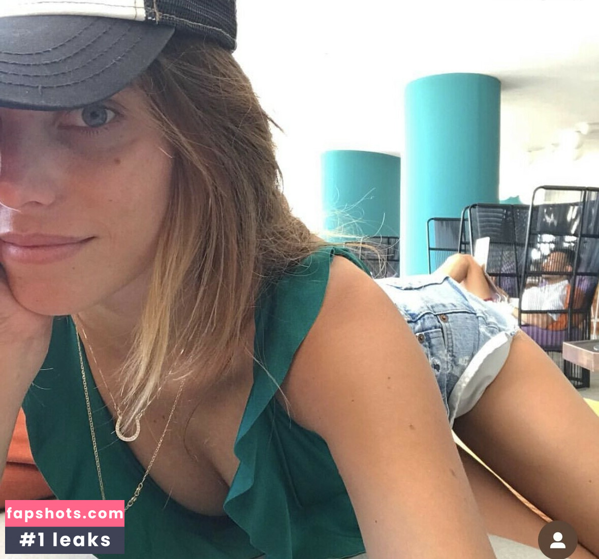 Rotem Sela gallery photo #7