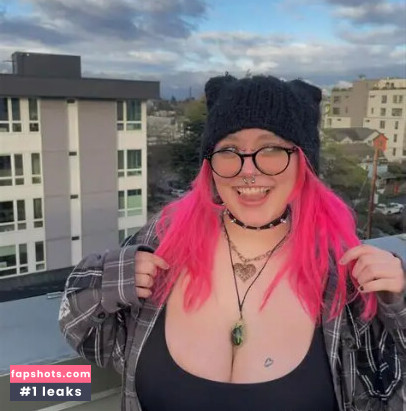 Rottenromant1c nude babe gallery