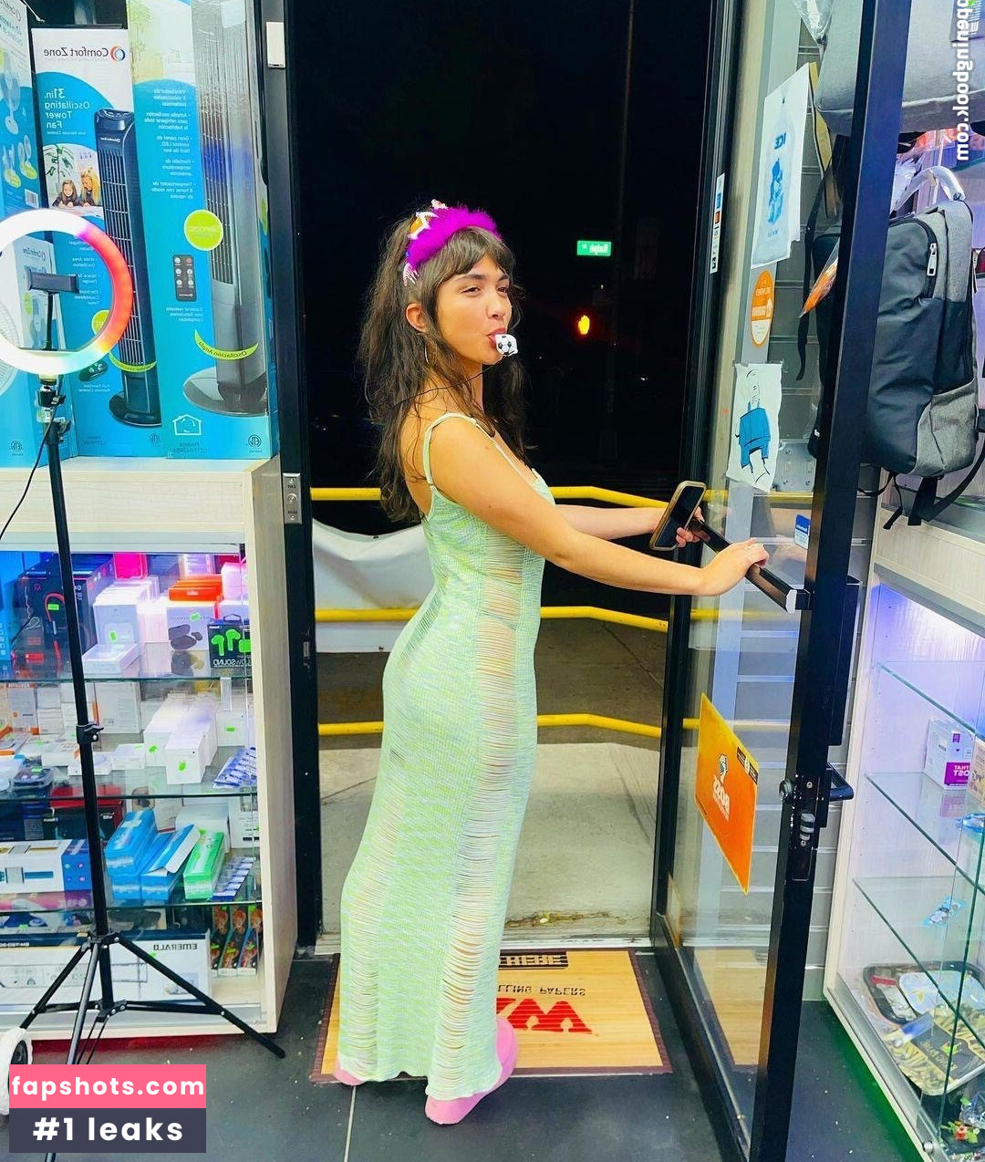 Rowan Blanchard gallery photo #182