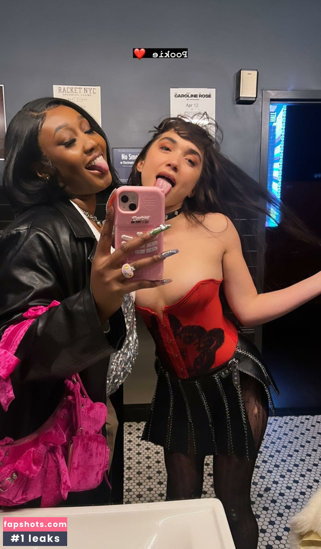 Rowan Blanchard gallery photo #237