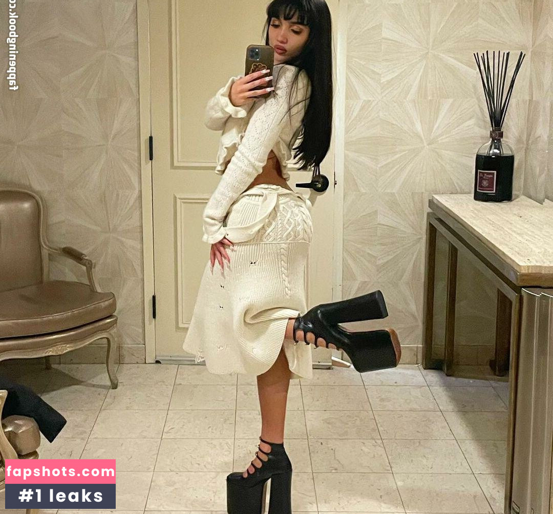 Rowan Blanchard gallery photo #302