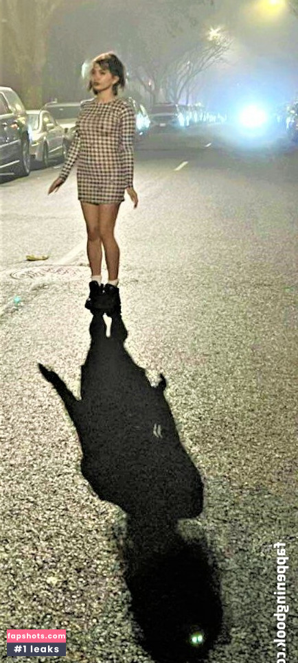 Rowan Blanchard gallery photo #312