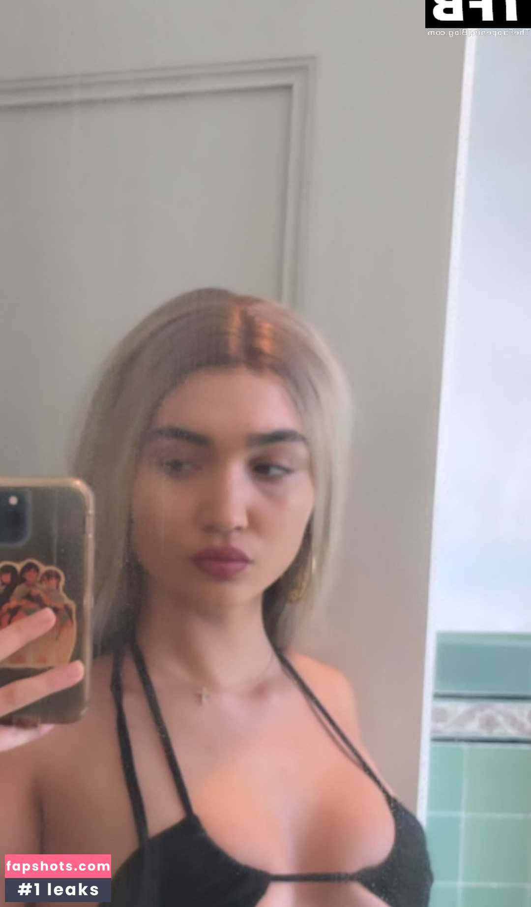 Rowan Blanchard gallery photo #505