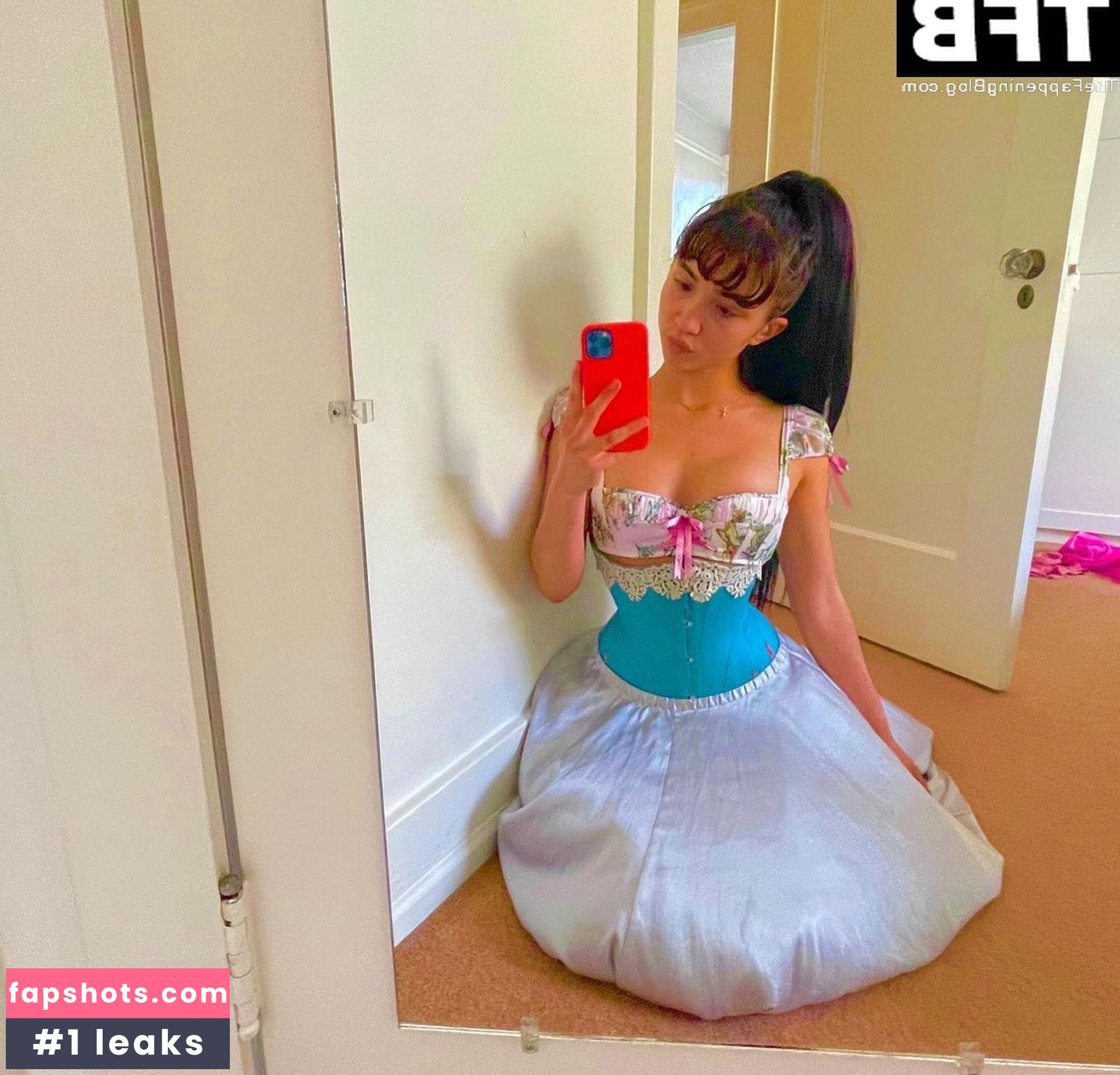 Rowan Blanchard gallery photo #511