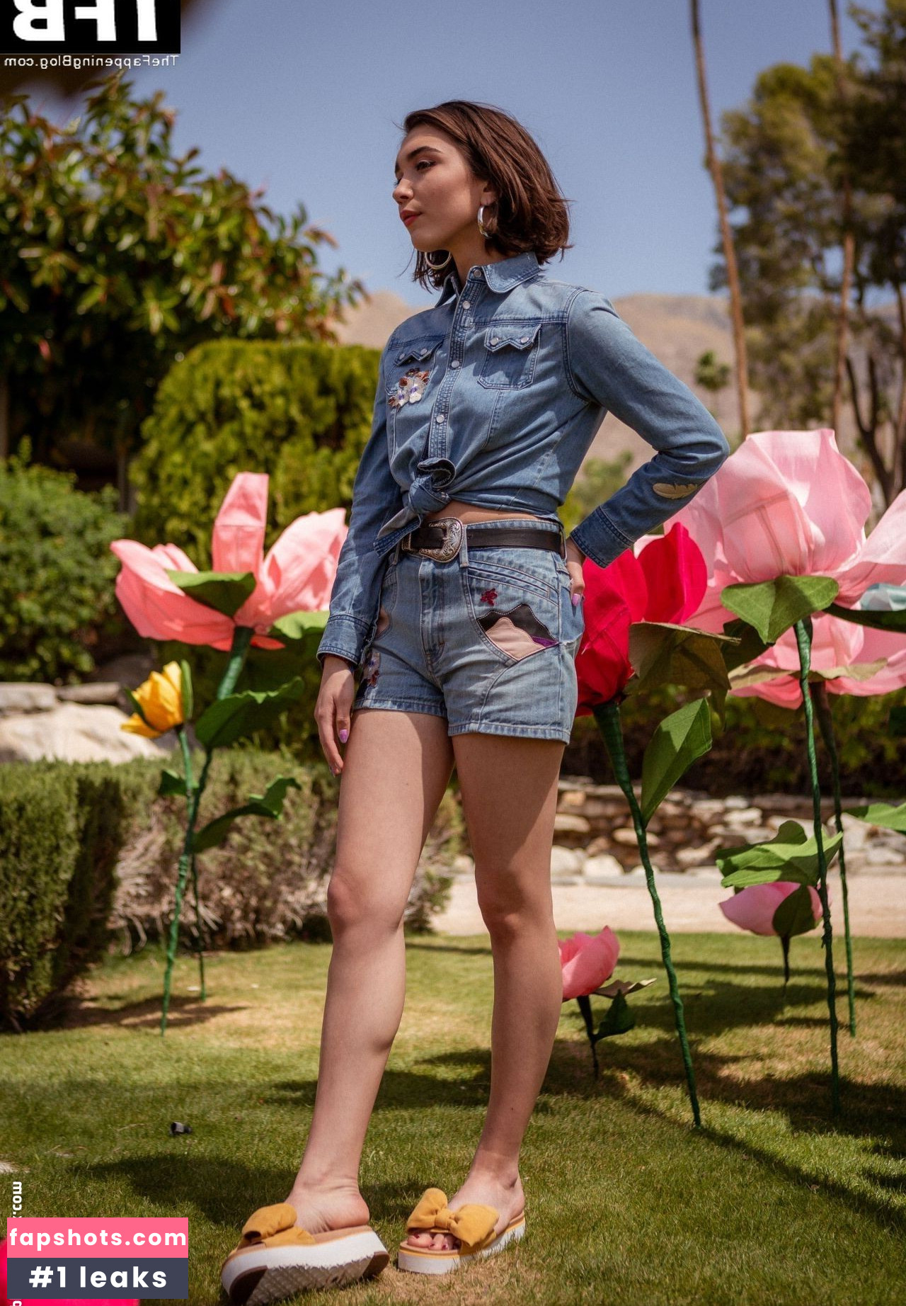 Rowan Blanchard gallery photo #526