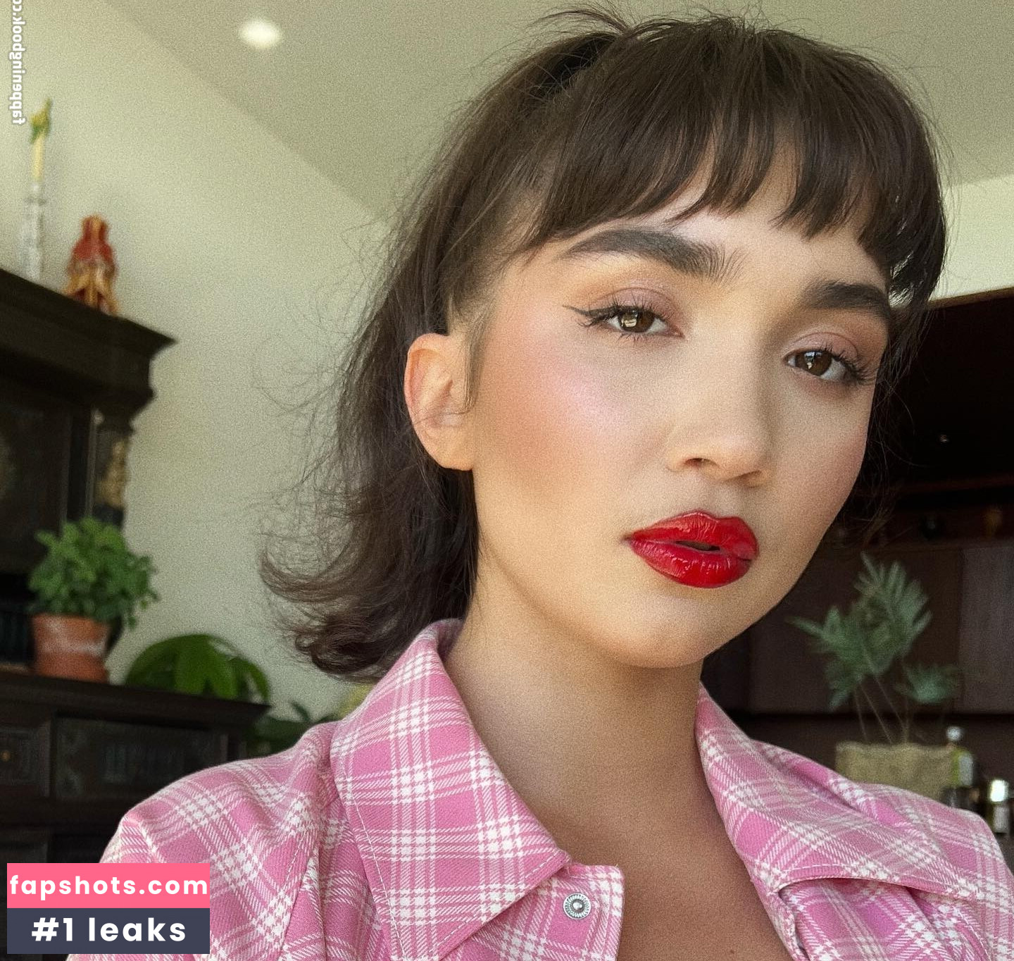 Rowan Blanchard gallery photo #591