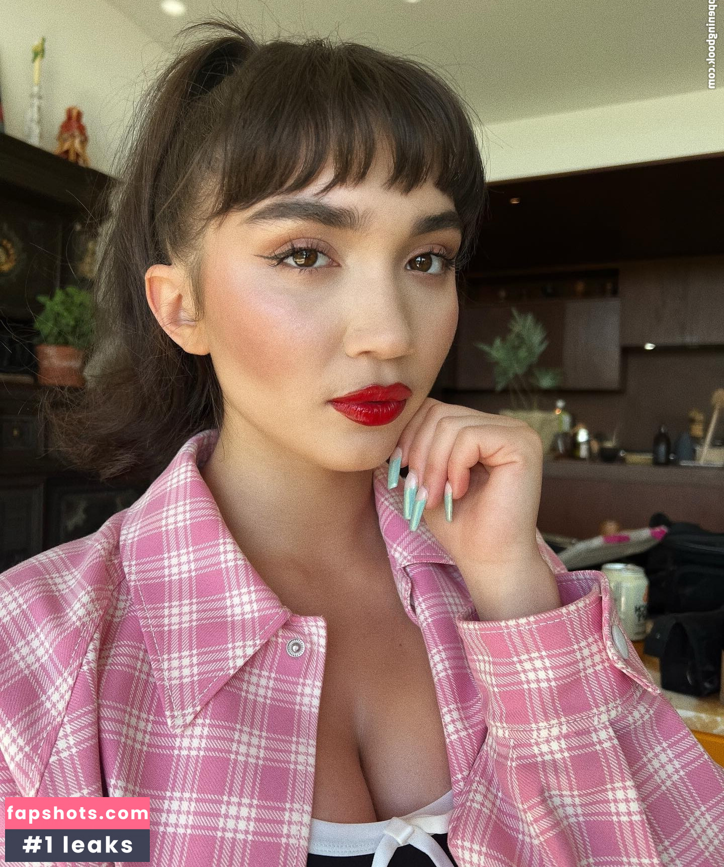 Rowan Blanchard gallery photo #602