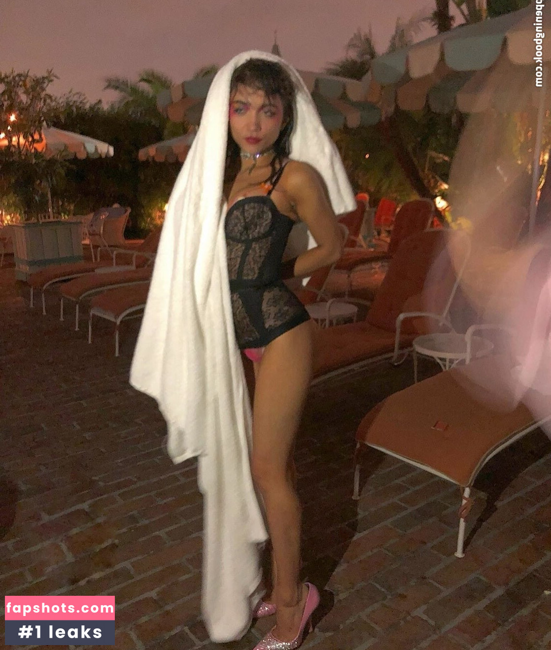 Rowan Blanchard gallery photo #617