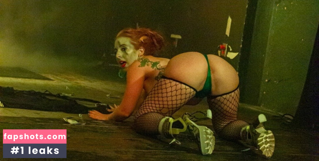 Rowanfox Filtración Desnuda OnlyFans Foto #12 - Fapshots