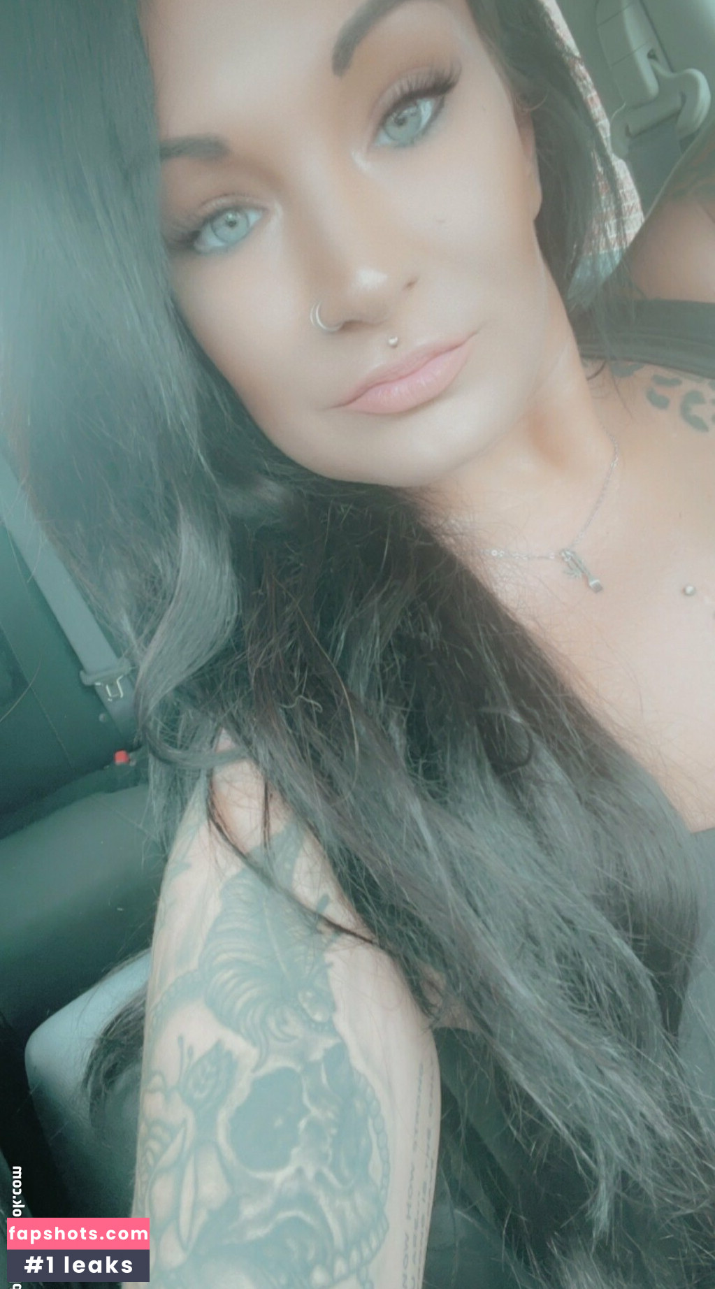 roxannerye gallery photo #2