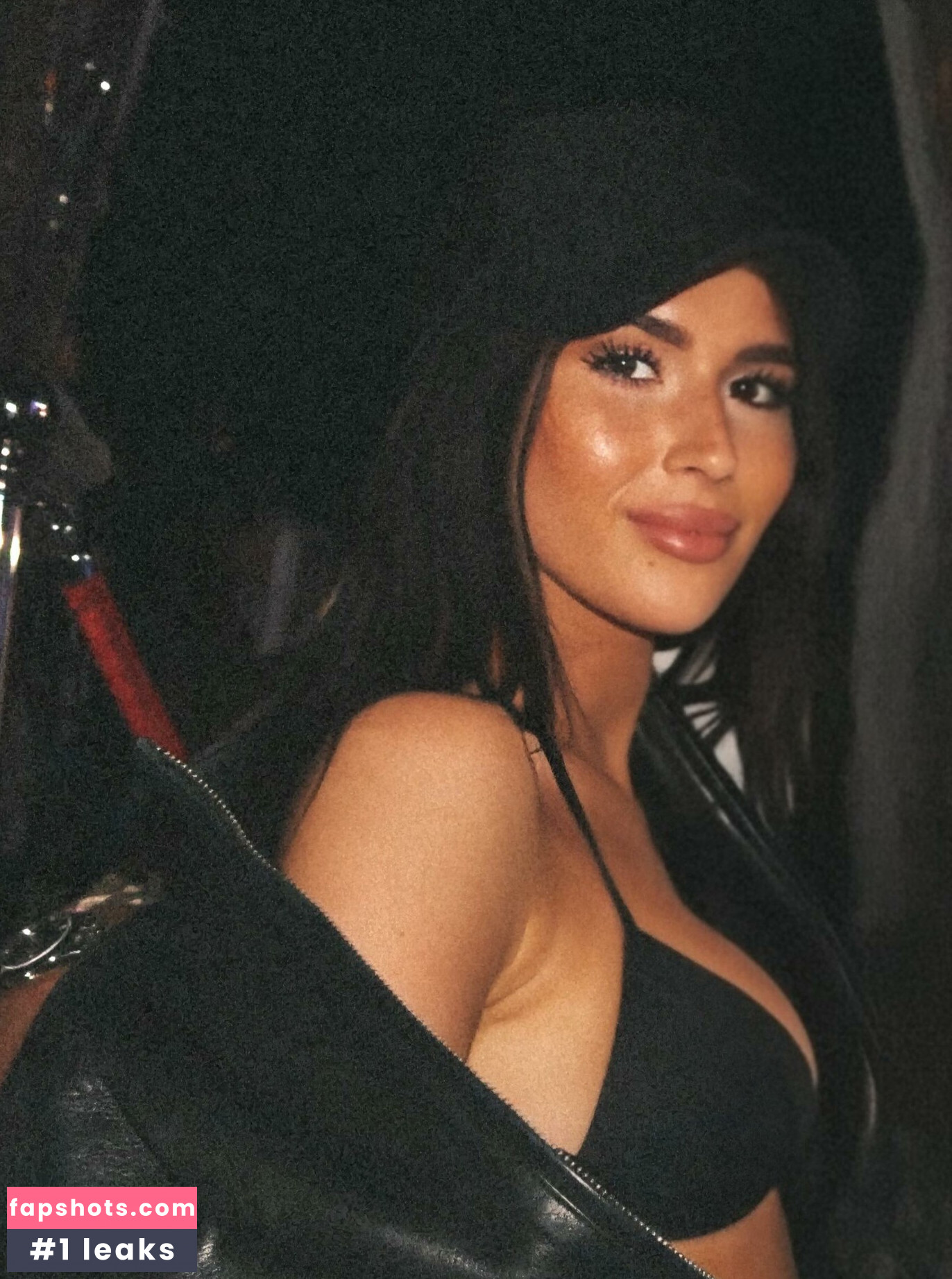 Roxie Węgiel gallery photo #5