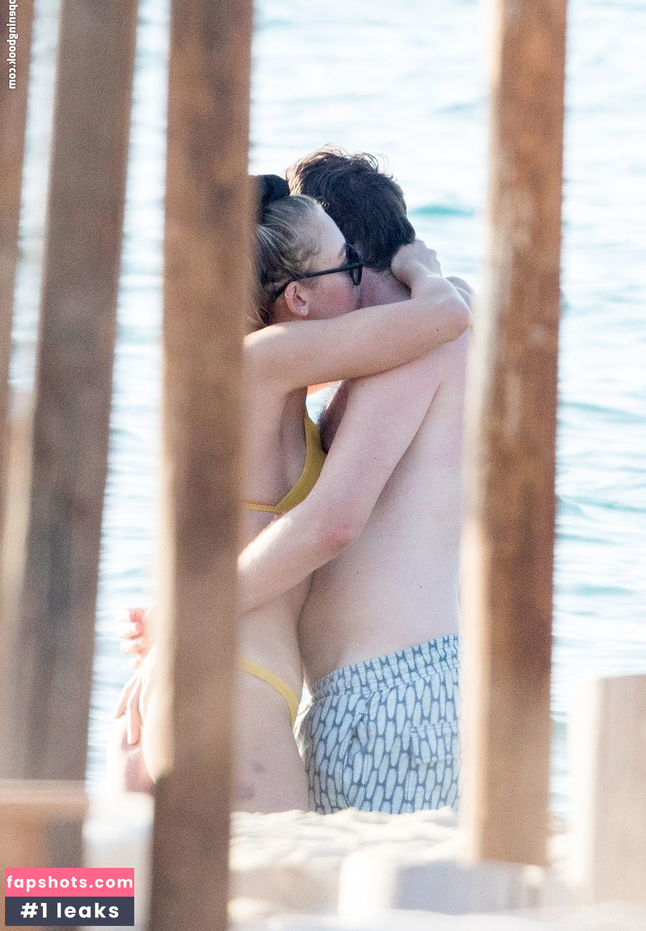 Roxy Horner gallery photo #19