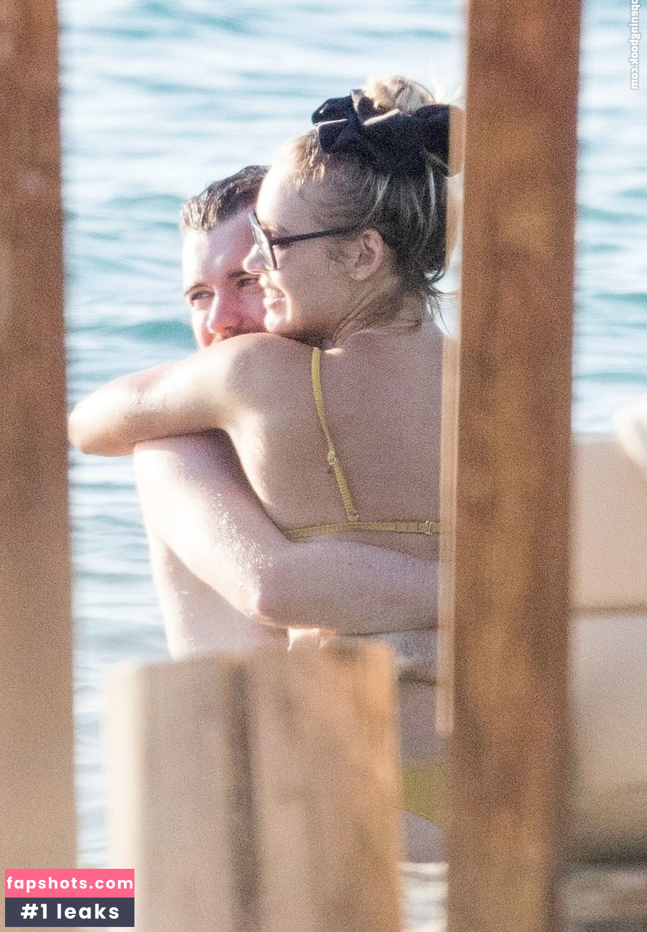 Roxy Horner gallery photo #25