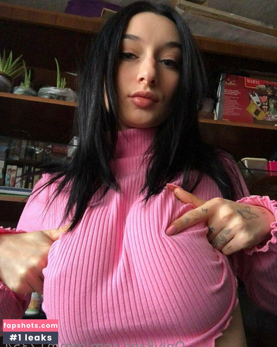 RoxyMilano Nude Leaks OnlyFans Photos #16 - LeakJerk