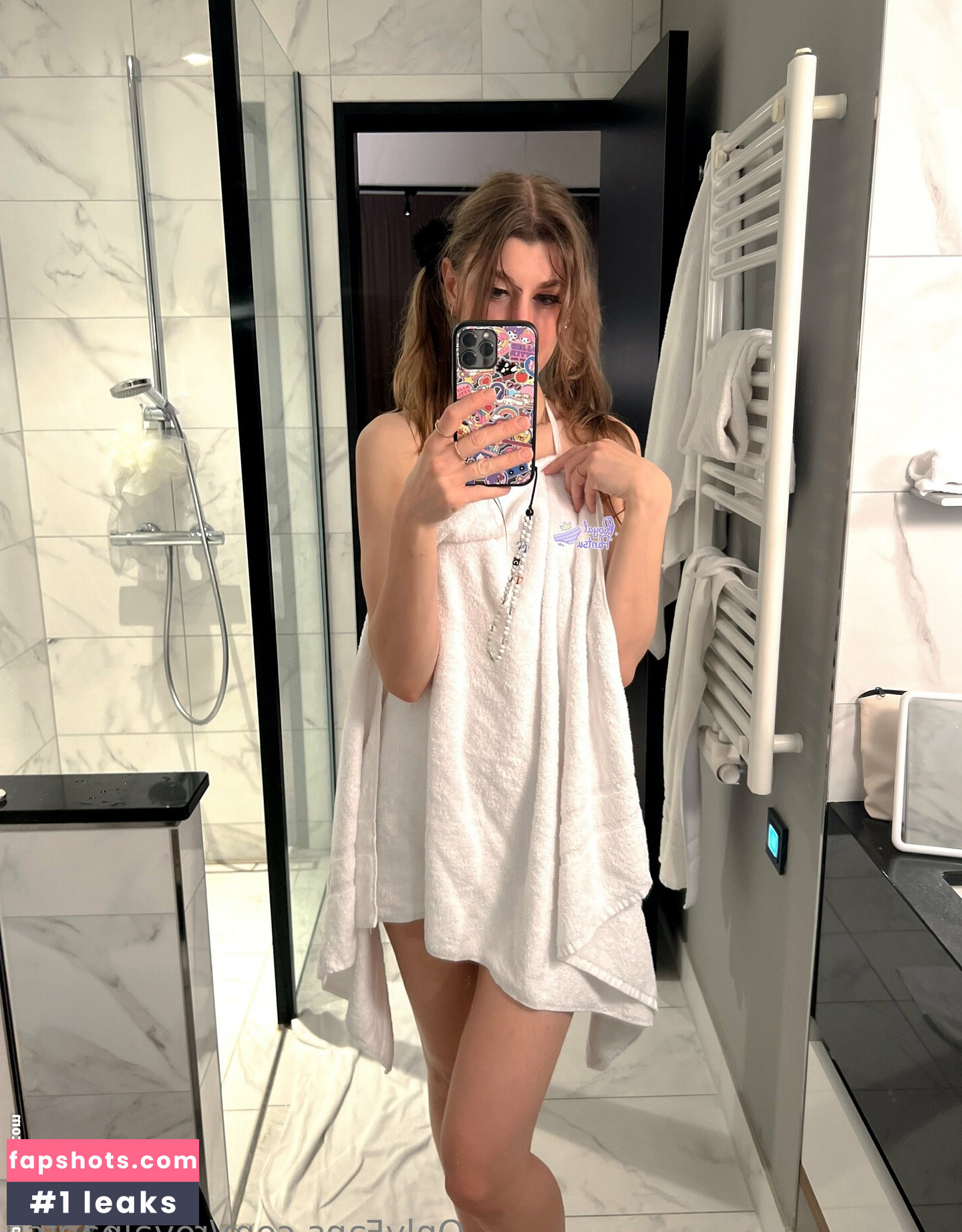 royalpantsu gallery photo #16