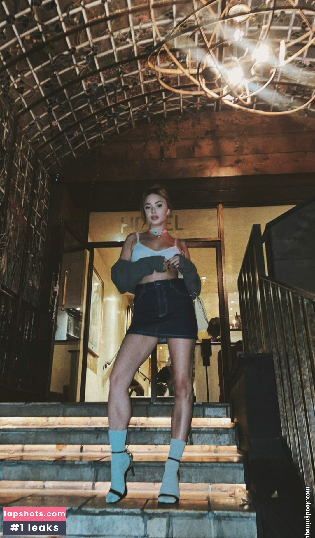 Royalwednesday gallery photo #30