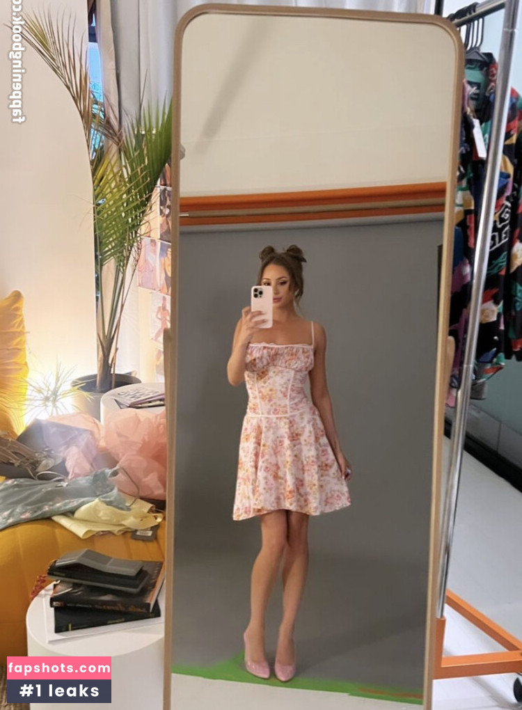 Royalwednesday gallery photo #63