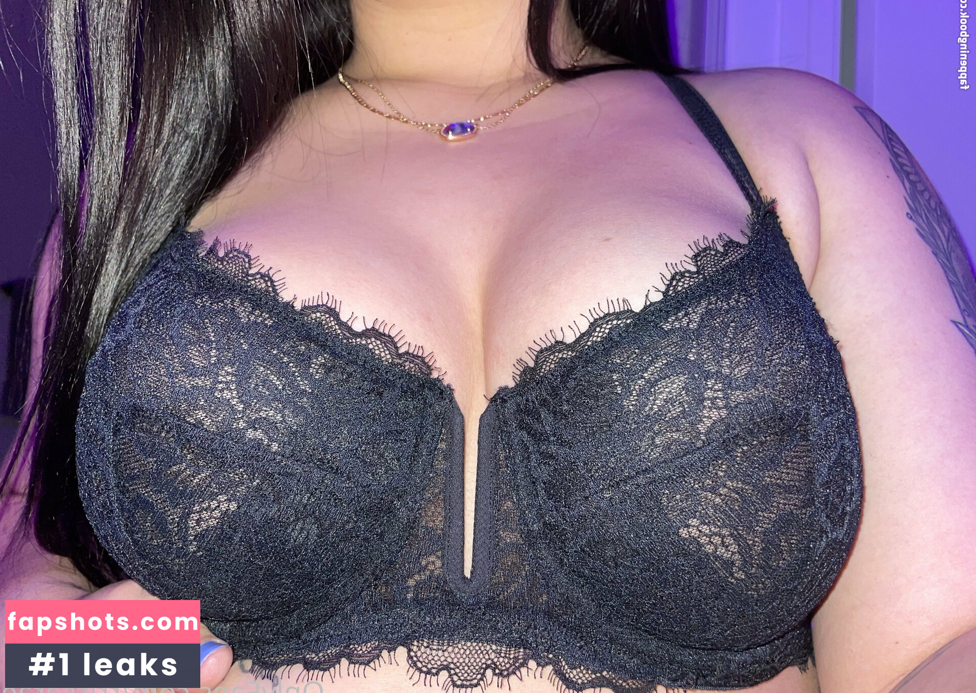 rrissarae gallery photo #10