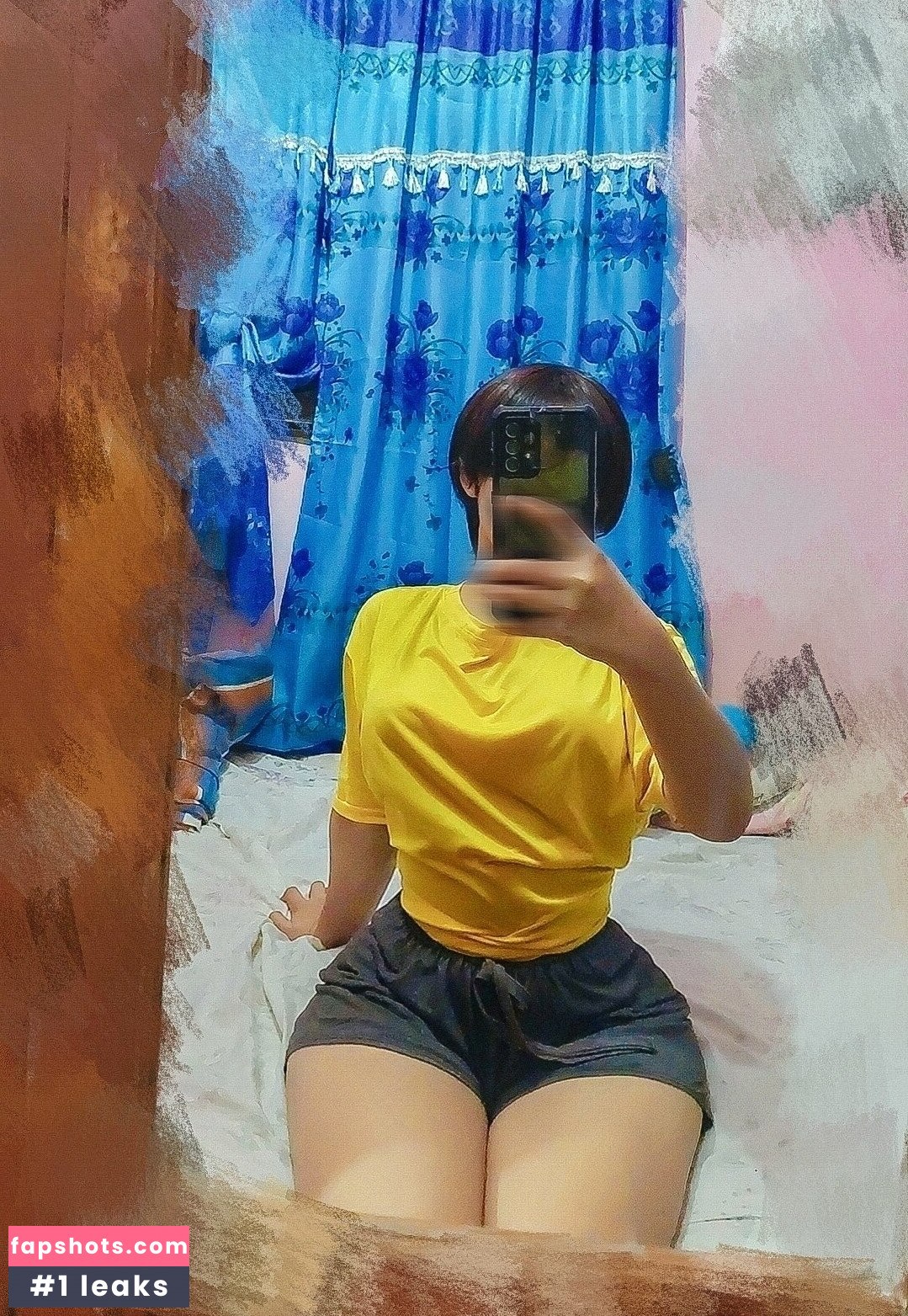 Ruan YU gallery photo #16