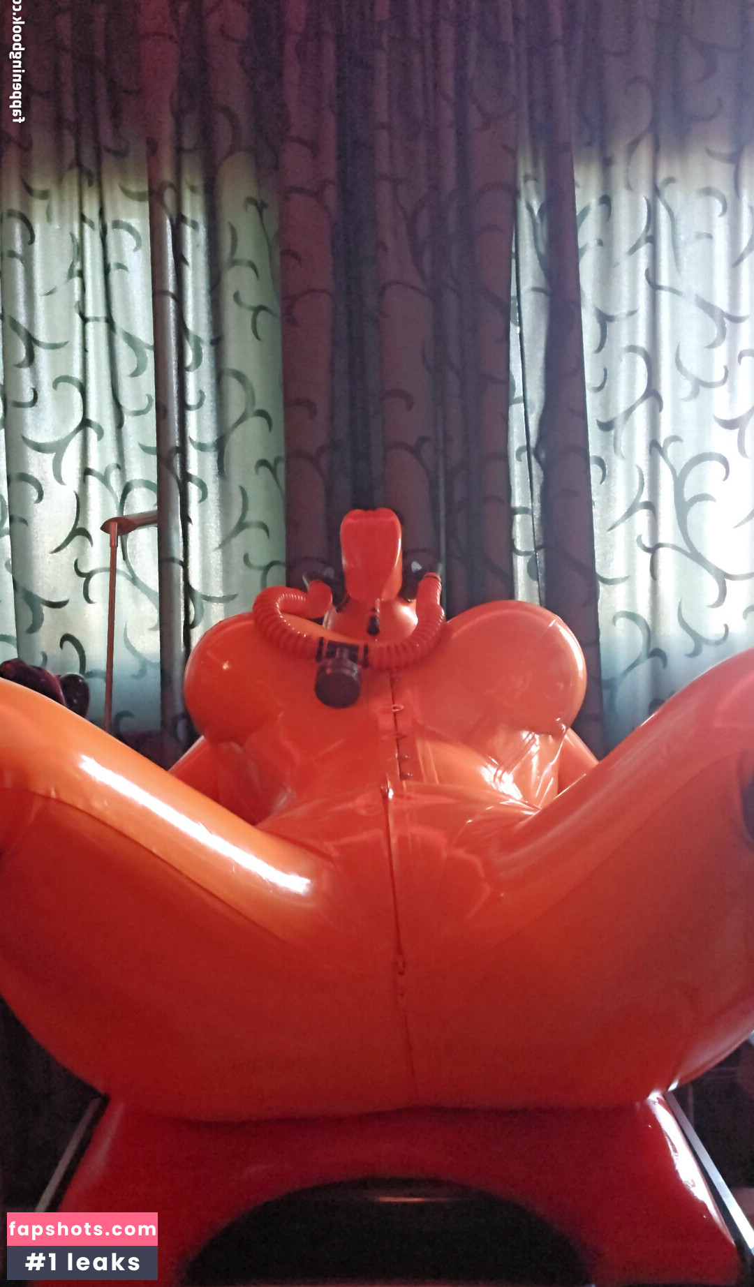 rubberdollemma gallery photo #25