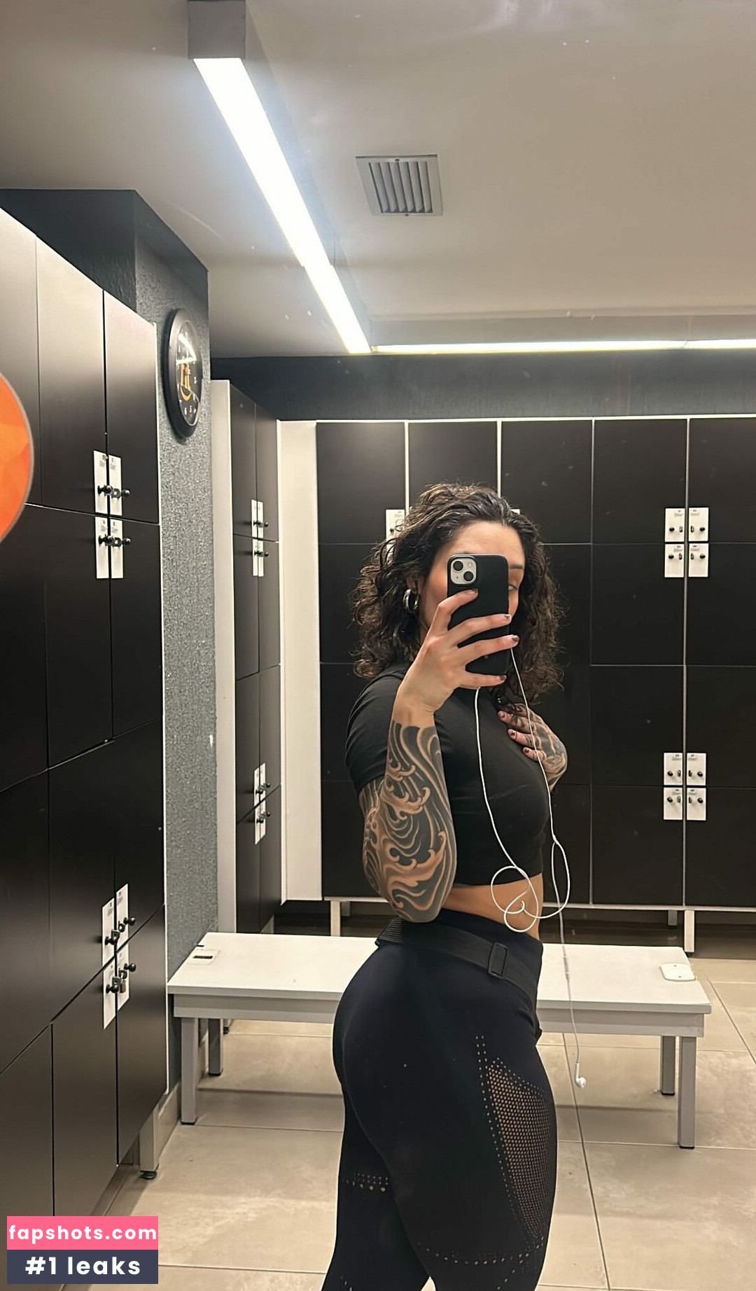 Rubiascarlet gallery photo #2