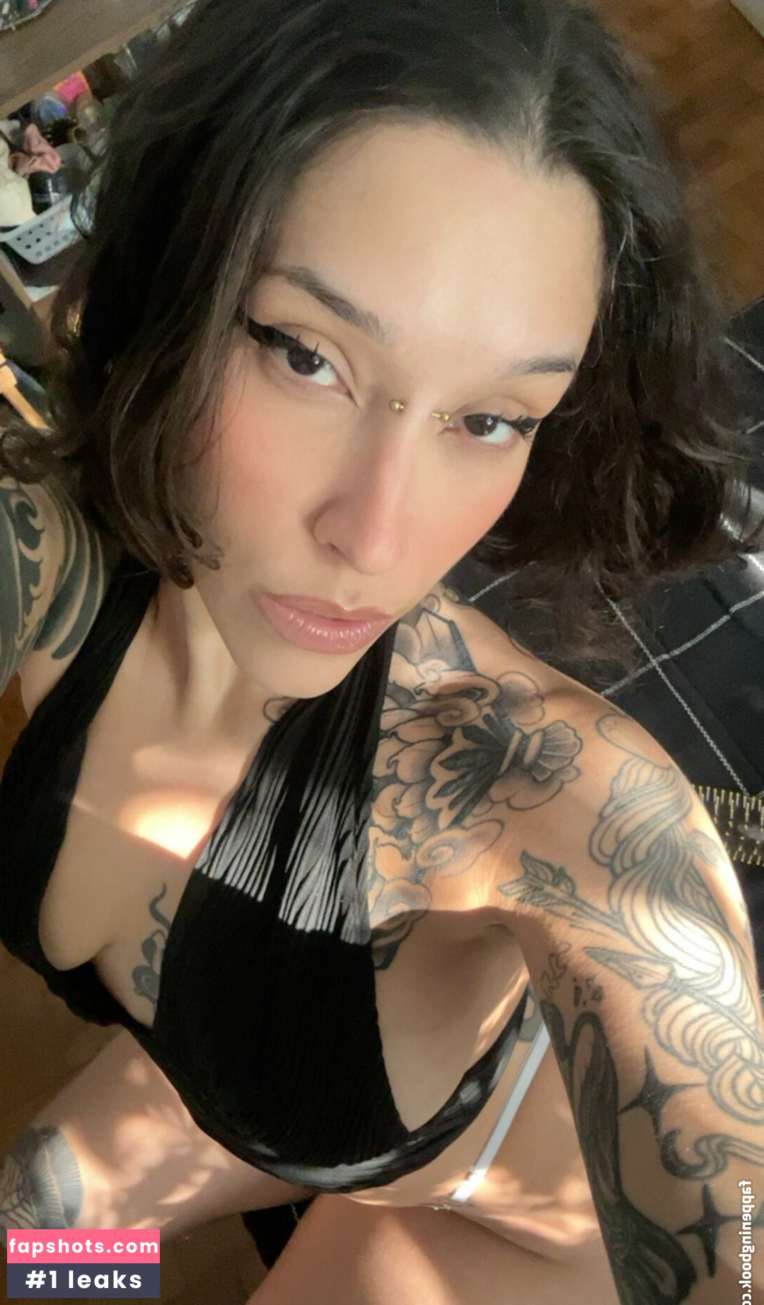 Rubiascarlet gallery photo #16