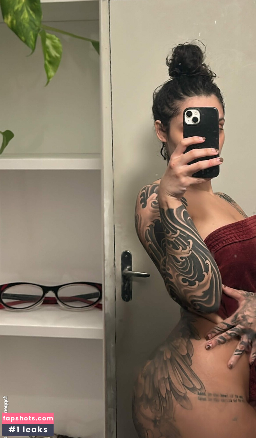 Rubiascarlet gallery photo #21