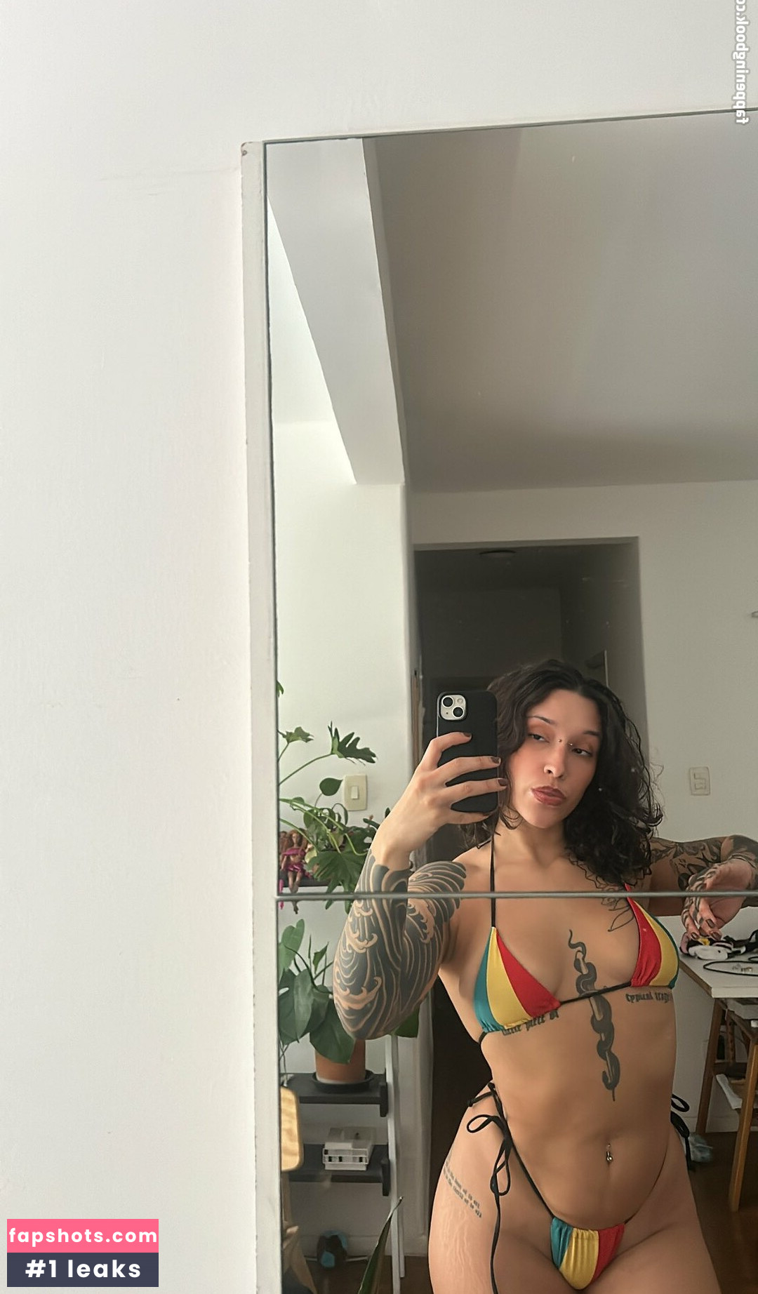 Rubiascarlet gallery photo #32