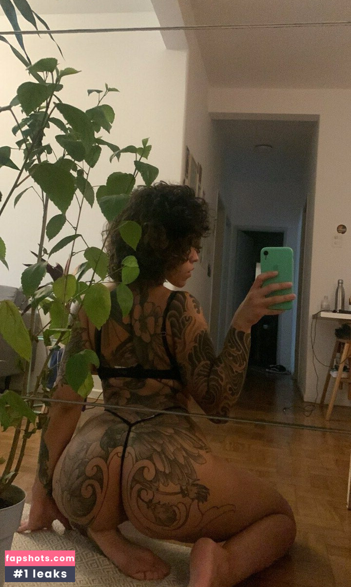 Rubiascarlet gallery photo #85