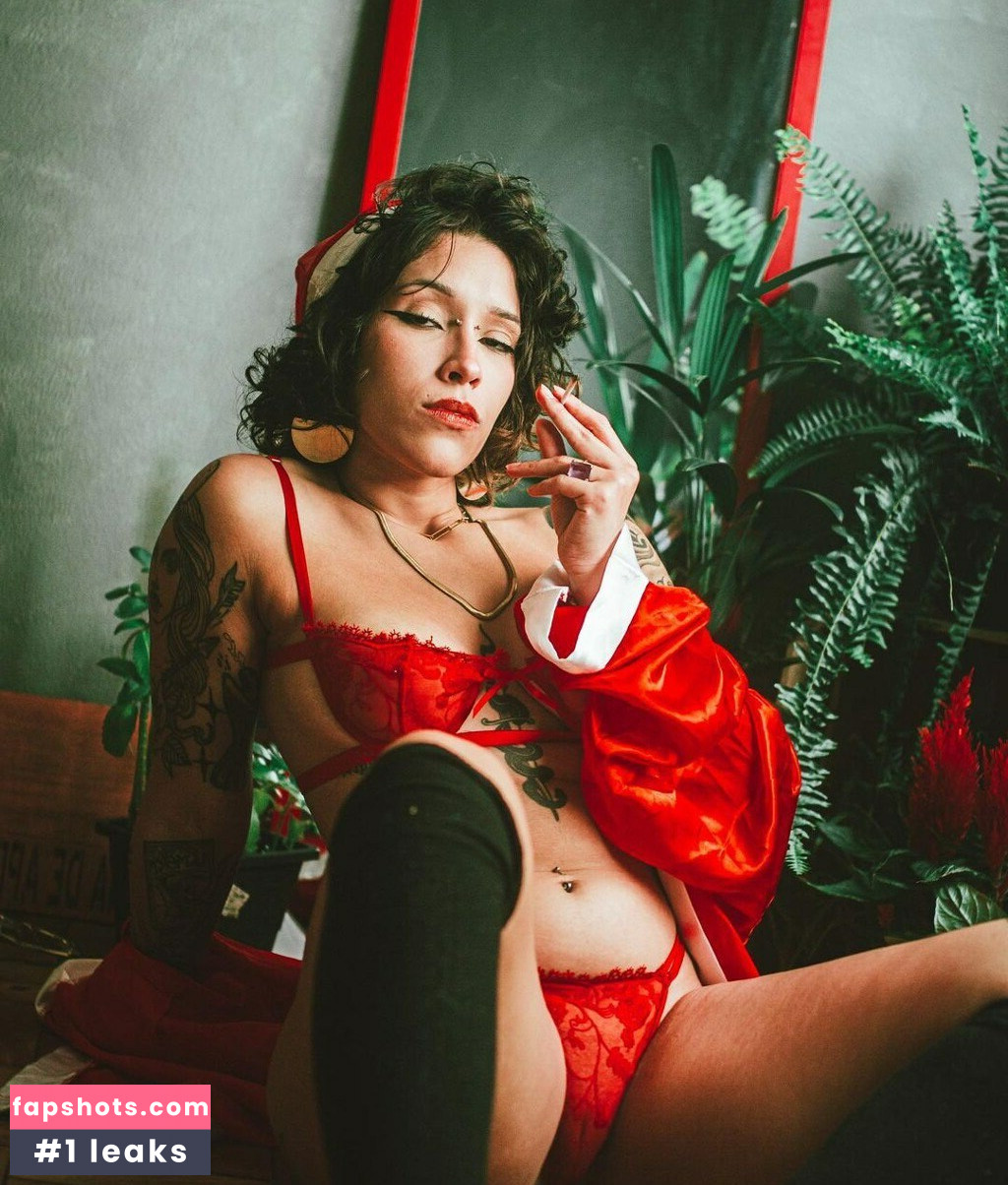 Rubiascarlet gallery photo #88