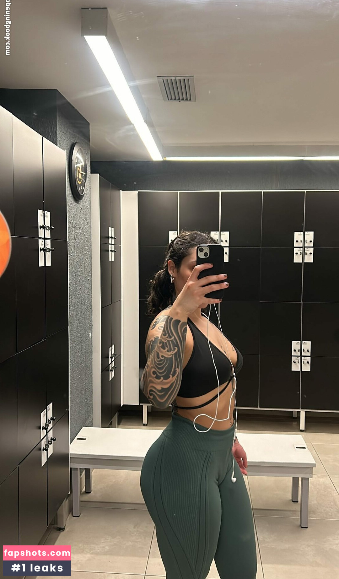 Rubiascarlet gallery photo #10