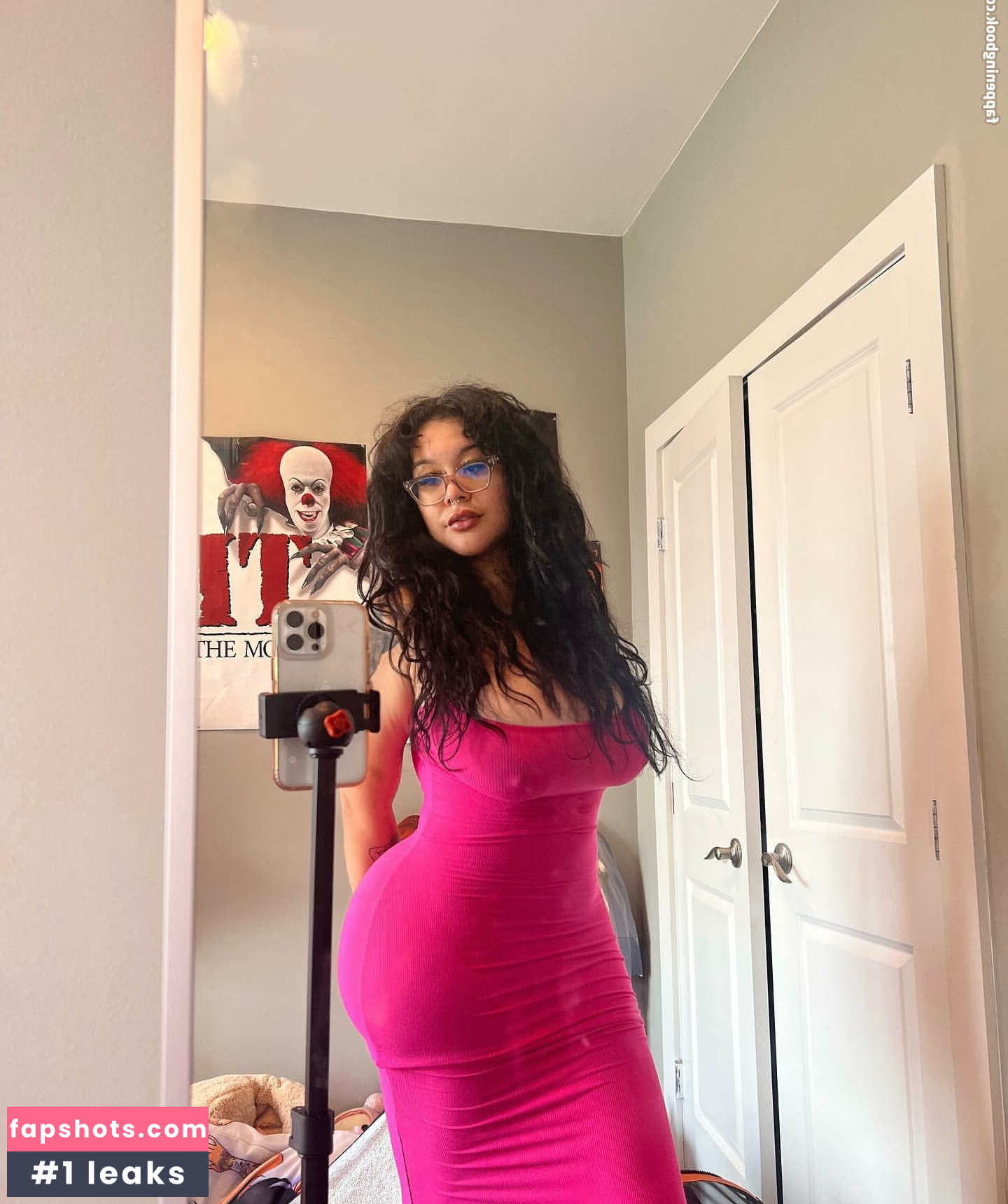 Ruby Bennett gallery photo #17