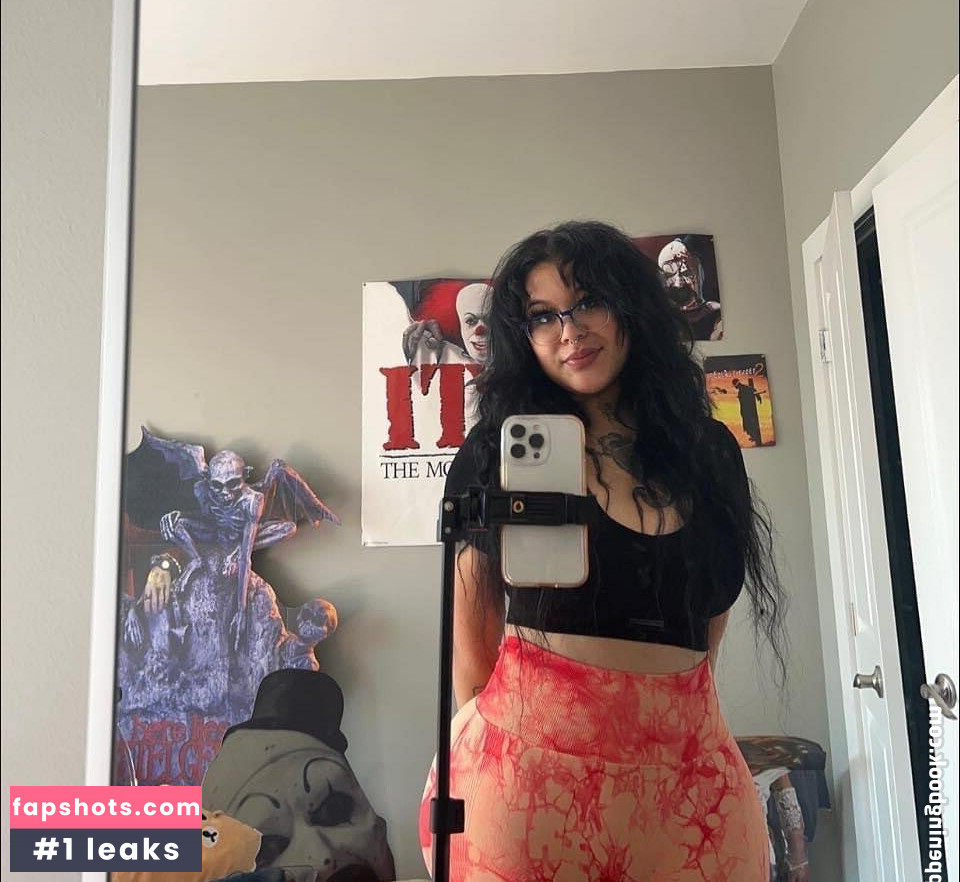 Ruby Bennett gallery photo #26