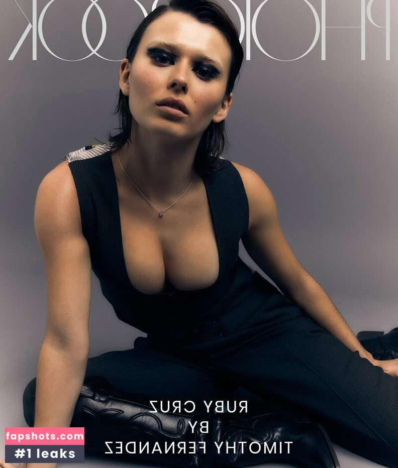 Ruby Cruz gallery photo #7