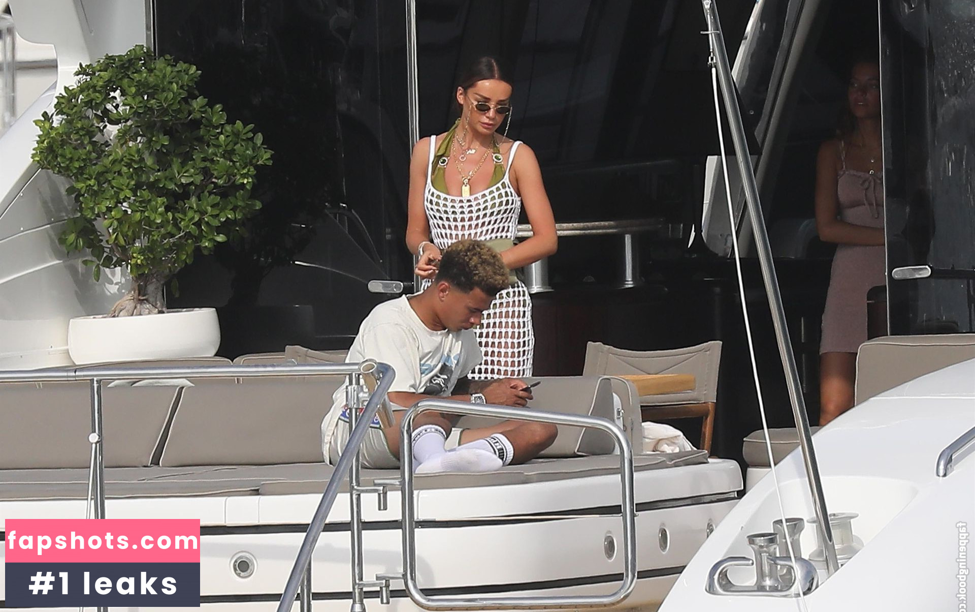 Ruby Mae gallery photo #129