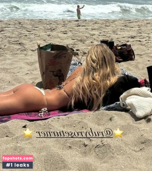 Ruby Rose Turner gallery photo #2