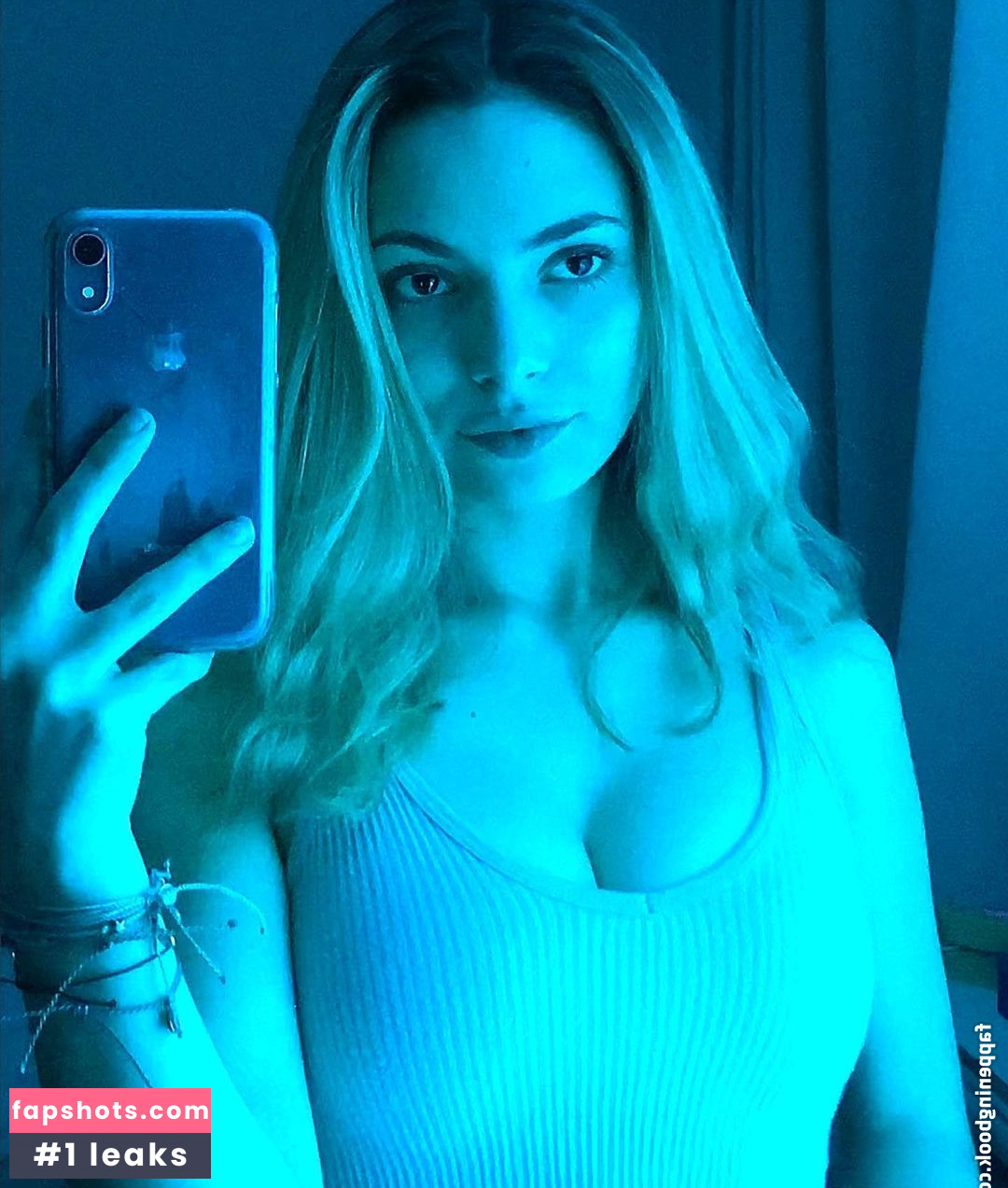 Ruby Salvo gallery photo #32