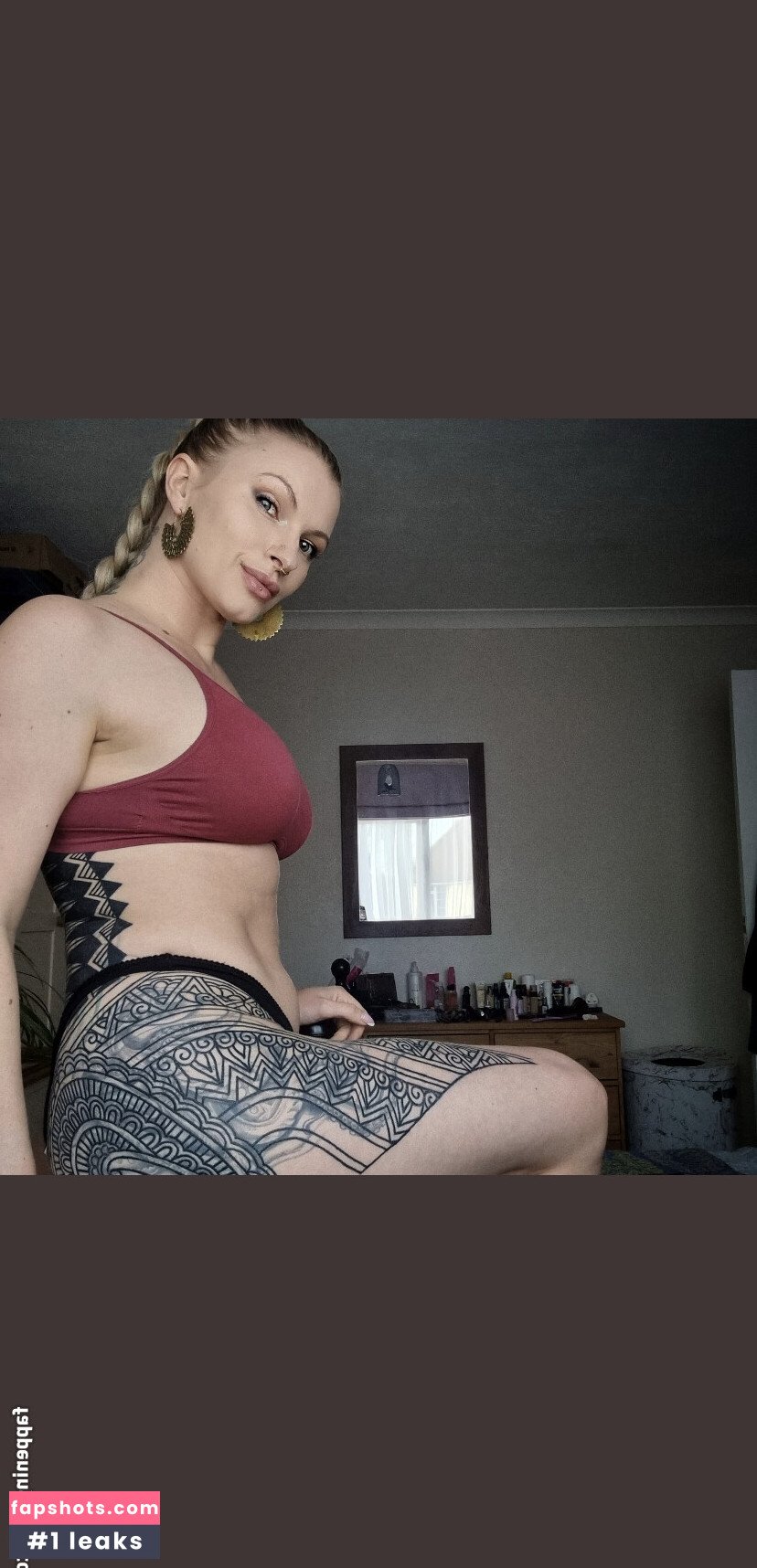 Ruby True Asmr gallery photo #11