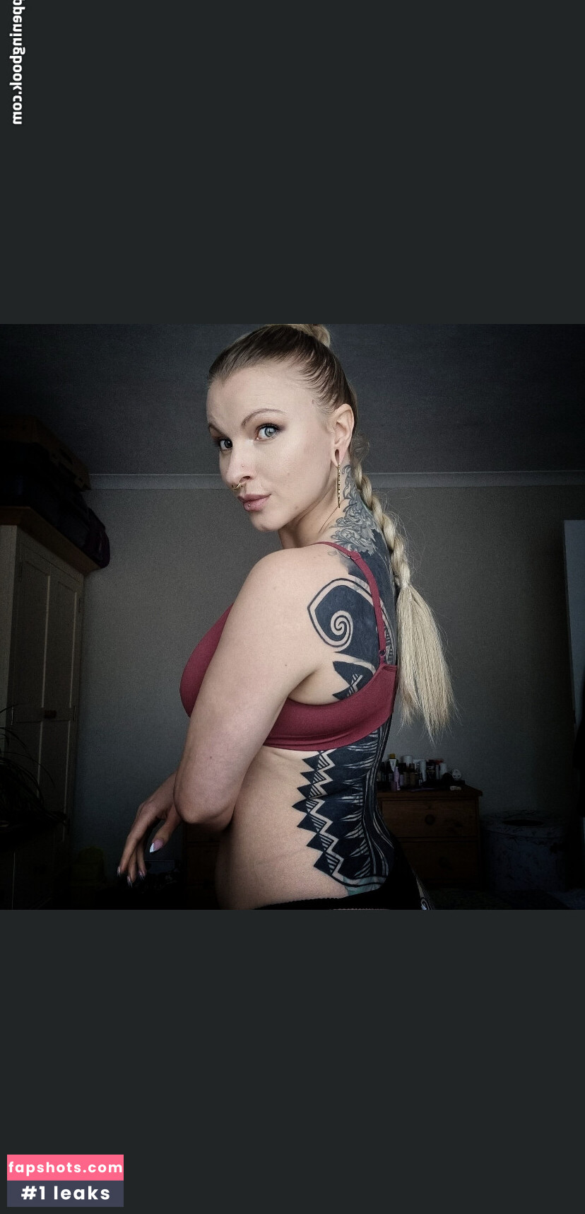 Ruby True Asmr gallery photo #9